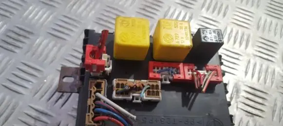 Alfa Romeo 156 Fuse box set 46447809 A223