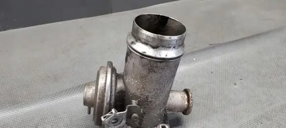 BMW 3 E90 E91 EGR valve