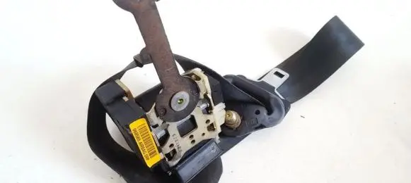Renault Clio II Front seatbelt 068565e