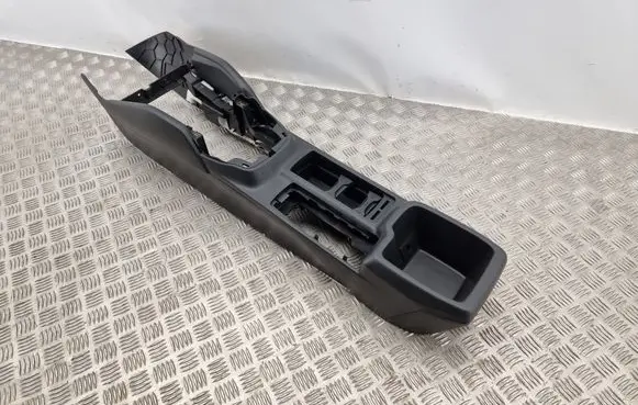 Ford Focus Center console JX7BA044E06 T0013269