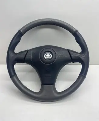Toyota Yaris Steering wheel 8414902