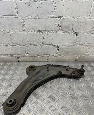 Renault Laguna II Front lower control arm/wishbone