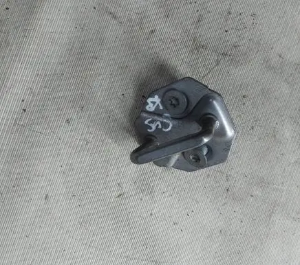 Ford Transit Custom Rear door lock loop/hook striker 8a61a21982aa