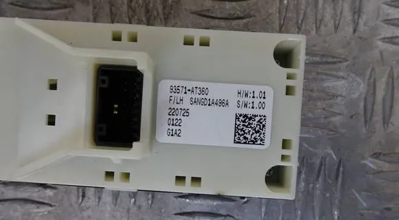 KIA Niro Wing mirror control module 93571-AT360