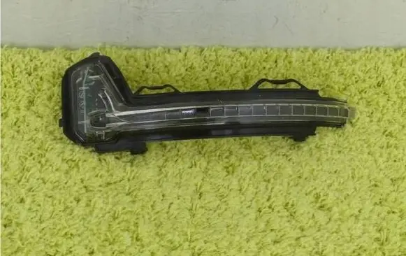 Volkswagen Tiguan Mirror indicator light 5NA949101A