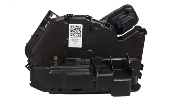 Volkswagen PASSAT B8 Front door lock 5NC837015E