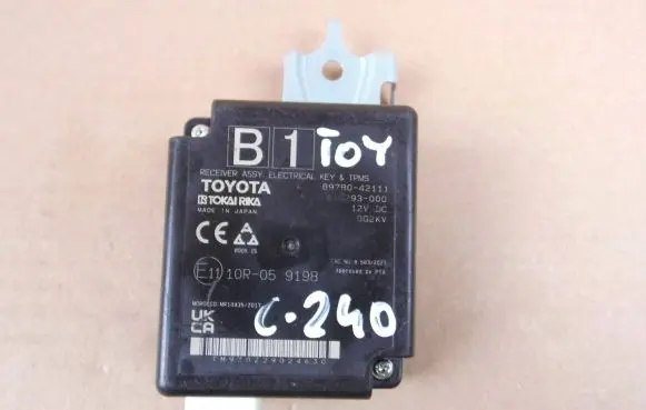 Toyota RAV 4 (XA50) Door central lock control unit/module 897B042111