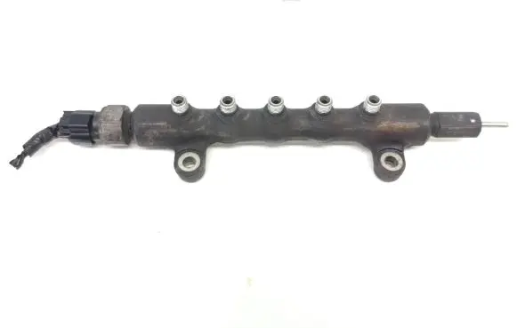 Toyota Avensis T250 Fuel main line pipe 8945071010