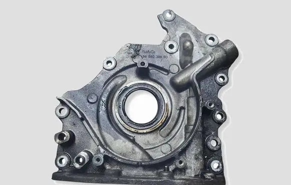 Ford C-MAX II Oil pump 9686038880