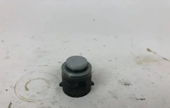 Porsche Macan (95B) Rear parking sensor holder (PDC) 5Q0919275