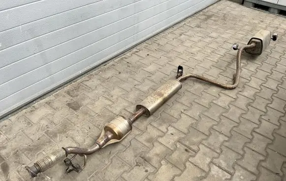 Renault Captur II Muffler/silencer 208021717R