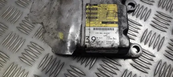 Toyota Yaris Airbag control unit/module 212986101 212986-101