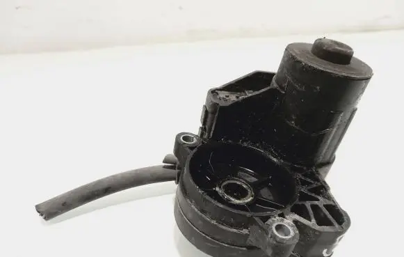 Volkswagen Golf VII Hand brake/parking brake motor 5Q0615406CK