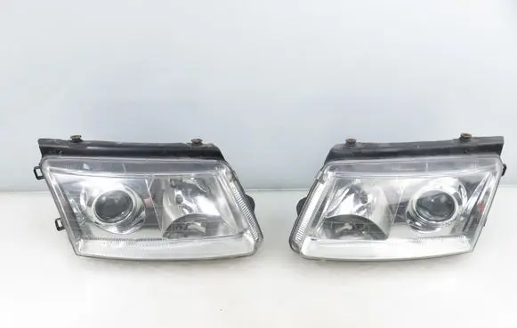 Volkswagen PASSAT B5 Headlights/headlamps set 