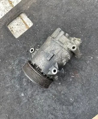 Renault Megane II Air conditioning (A/C) compressor (pump) 8200457418