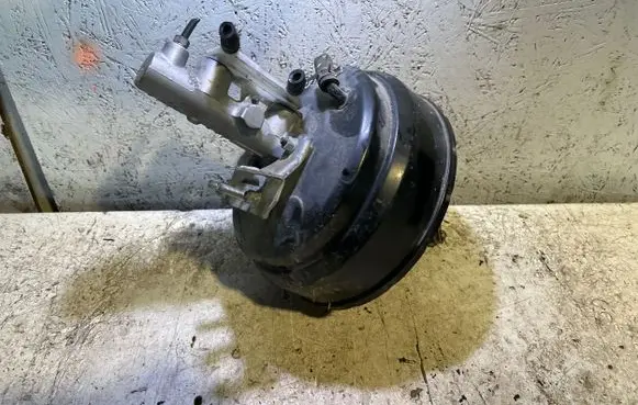 Mitsubishi Grandis Brake booster 0337H