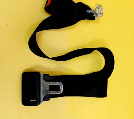 Opel Corsa C Middle seatbelt (rear) 040172
