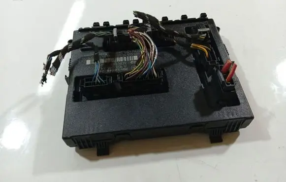Mercedes-Benz B W245 Comfort/convenience module A1695453432