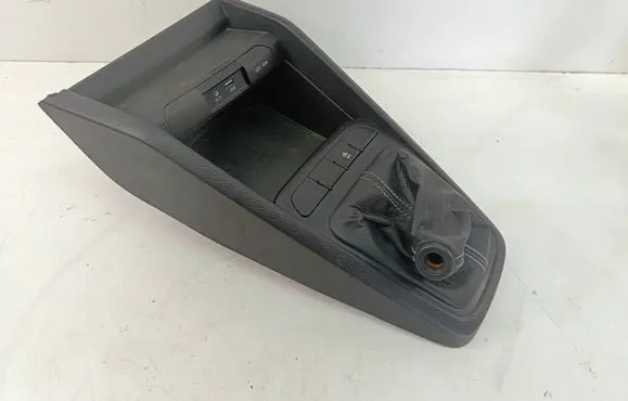 KIA Rio Center console 84635H8000