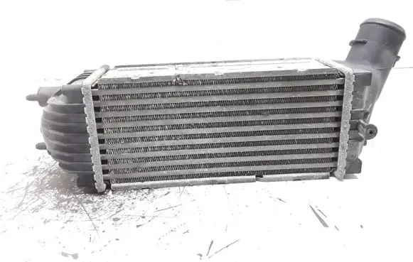 Citroen C4 I Intercooler radiator 9646694680