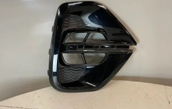 KIA Sportage Front bumper lower grill 86525F1520