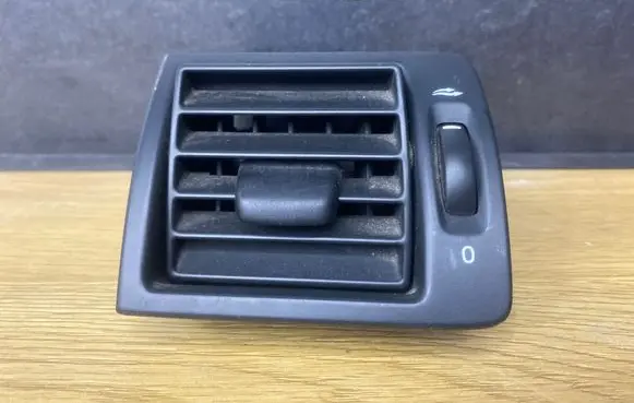 Volvo V50 Dashboard side air vent grill/cover trim 30715098