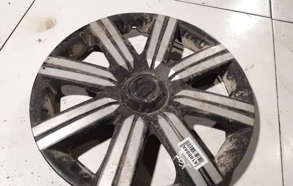 Volkswagen Bora R15 wheel hub/cap/trim 44515 445-15