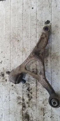 Volvo XC90 Front lower control arm/wishbone NOCODE