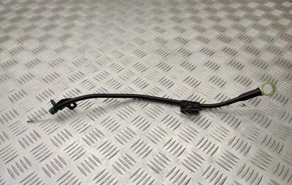 Opel Astra L Oil level dip stick 