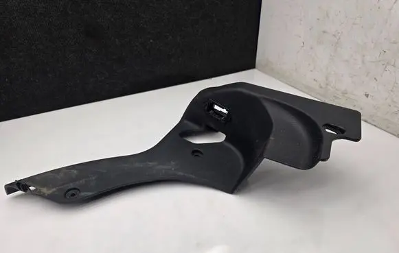 Mercedes-Benz Sprinter W907 W910 Front sill trim cover A9076880000 109415