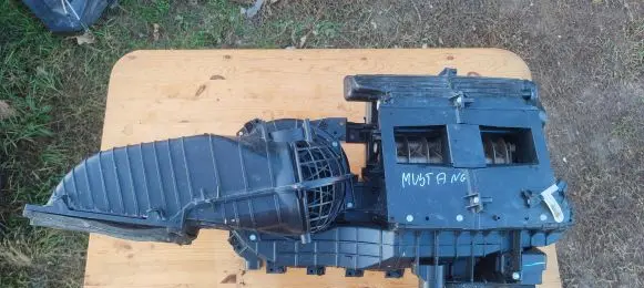 Ford Mustang V Interior heater climate box assembly housing 