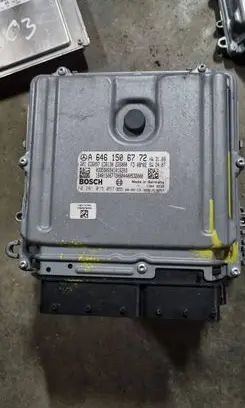 Mercedes-Benz Vito Viano W639 Engine control unit/module A6461506772 0281015057
