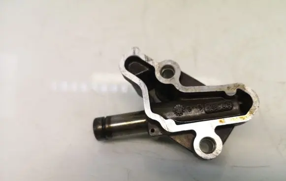Volkswagen Jetta VI Timing belt/chain tensioner 03C109507BD