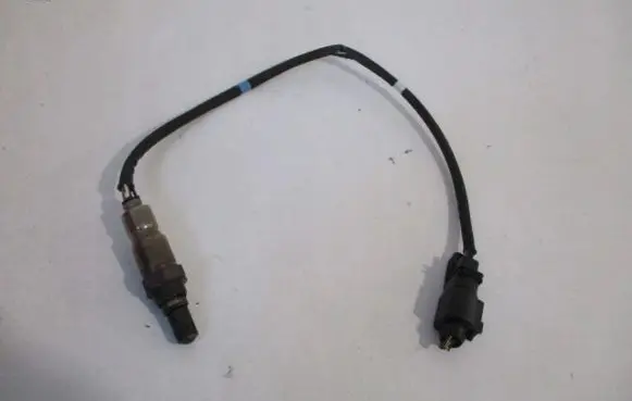 Volkswagen Touran III Lambda probe sensor