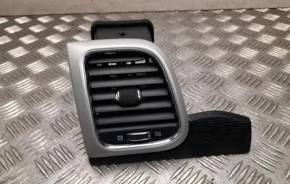 Jeep Grand Cherokee Dashboard side air vent grill/cover trim P90030903ZB