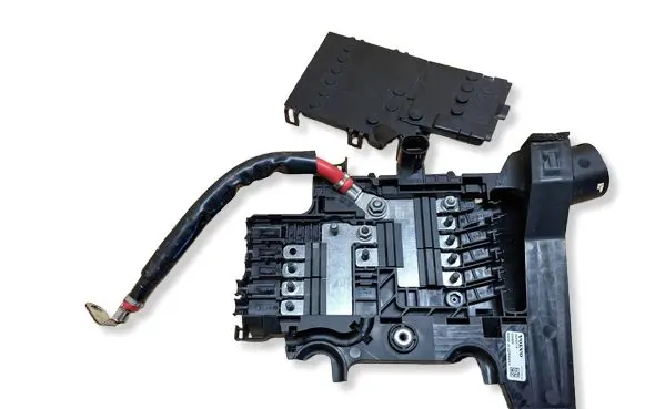 Volvo XC60 Positive wiring loom 32200114