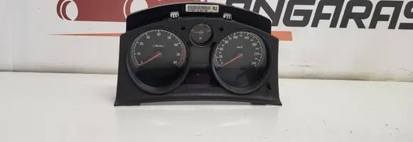 Opel Astra H Speedometer (instrument cluster) 13172018 SW4405