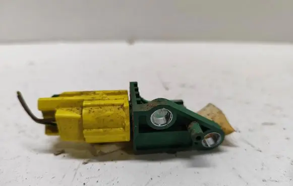 Volkswagen PASSAT B6 Airbag deployment crash/impact sensor 3C0909606