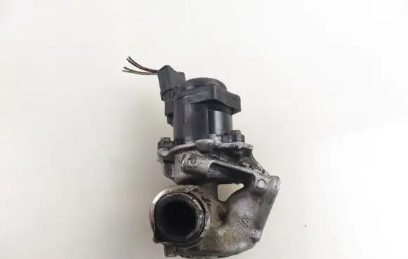 Citroen C3 EGR valve 215975053 9649358480