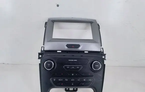 Ford Ranger Head unit multimedia control LB3T-18E245-FC3ENU
