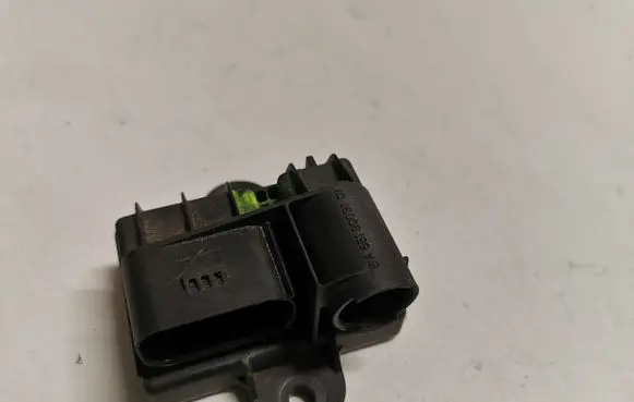 Mercedes-Benz C W205 Glow plug pre-heat relay A6519003103