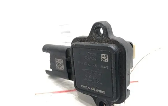 BMW 5 E60 E61 Mass air flow meter 5WK97502