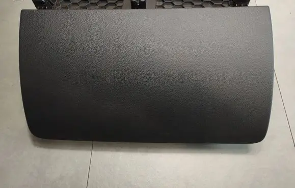 Audi Q7 4L Glove box 4L1857035D