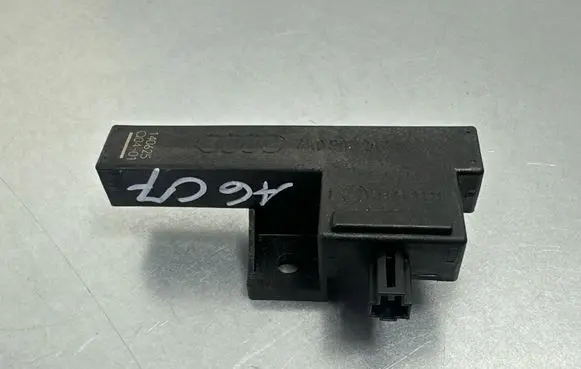 Audi A6 S6 C7 4G Keyless (KESSY) go control unit/module 8K0907247