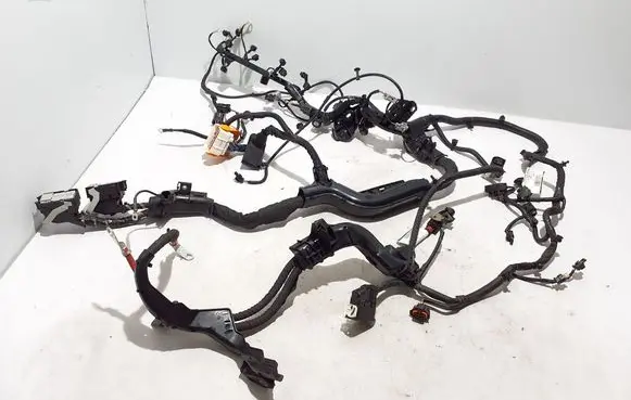 Volvo XC90 Engine installation wiring loom 32311177