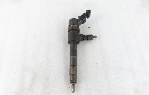 Fiat Stilo Fuel injector 0445110119