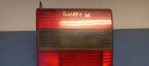 Volkswagen PASSAT B4 Rear/tail lights 3A5945107