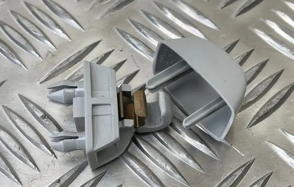 Sun visor clip/hook/bracket