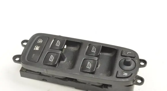 Volvo V50 Quarter vent window switch 30795083