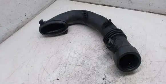 BMW X5 E53 Turbo air intake inlet pipe/hose 7795026
